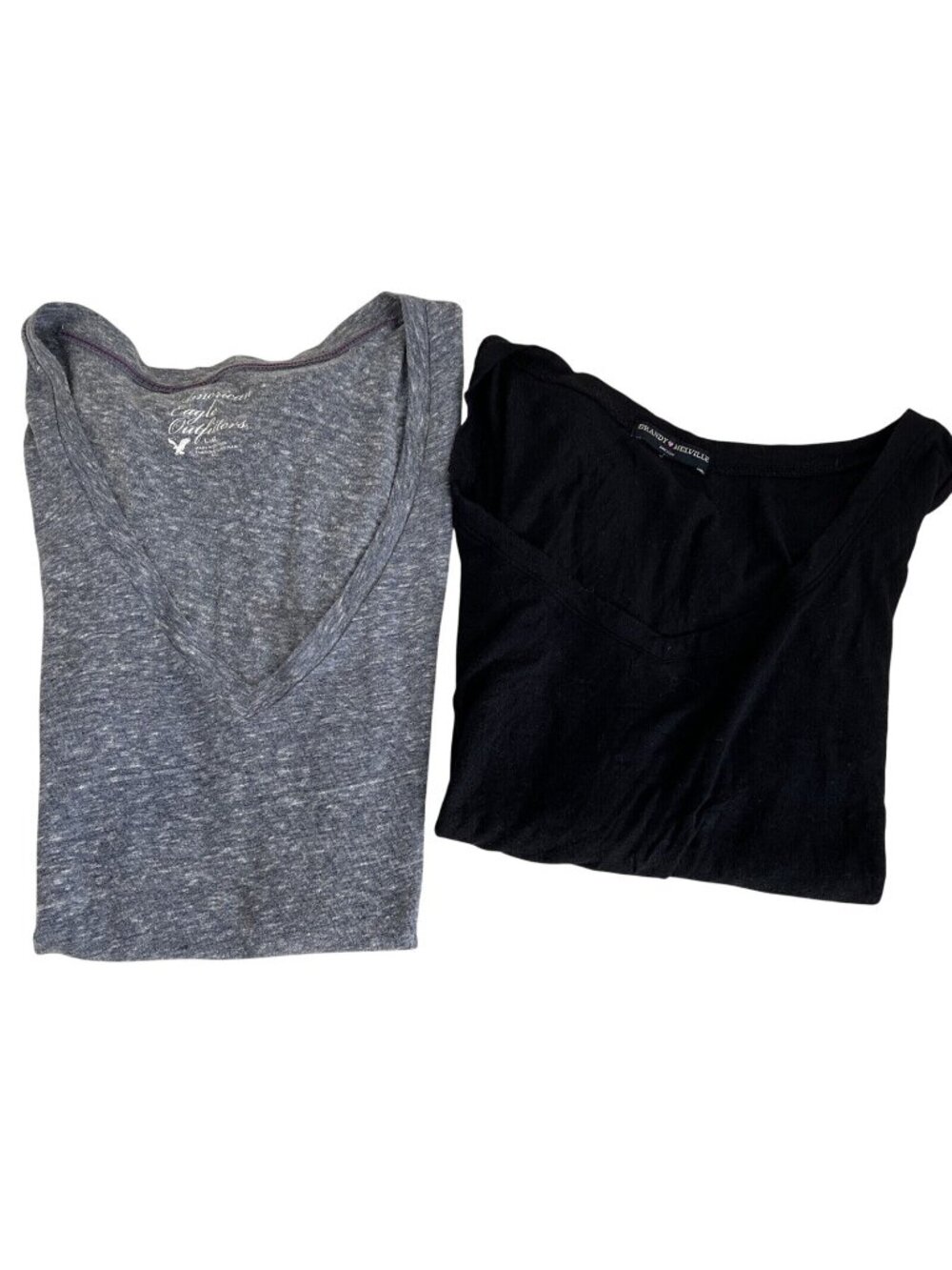 American Eagle Outfitters/Brandy Melville Black/Gray V-Neck T-Shirts Bundle L/OS